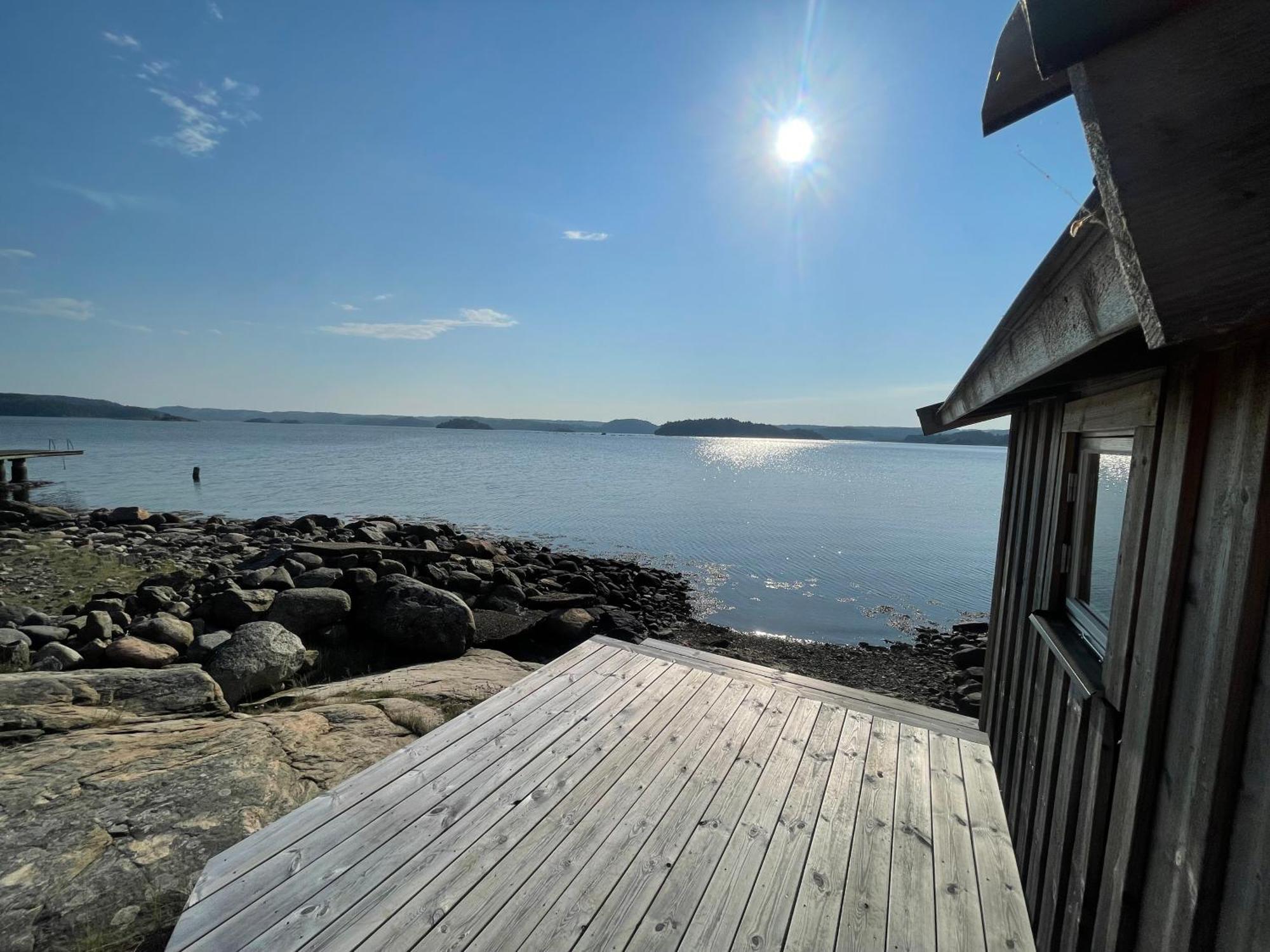 Seaside Dream With Jetty & Guest Cottage Ljungskile Exterior foto